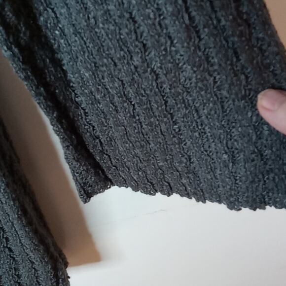 Loveriche women's size Small gray knitted dress. - Picture 4 of 8
